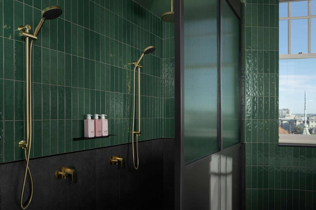 Qt Newcastle Hotel Exterior photo Bathroom with shower