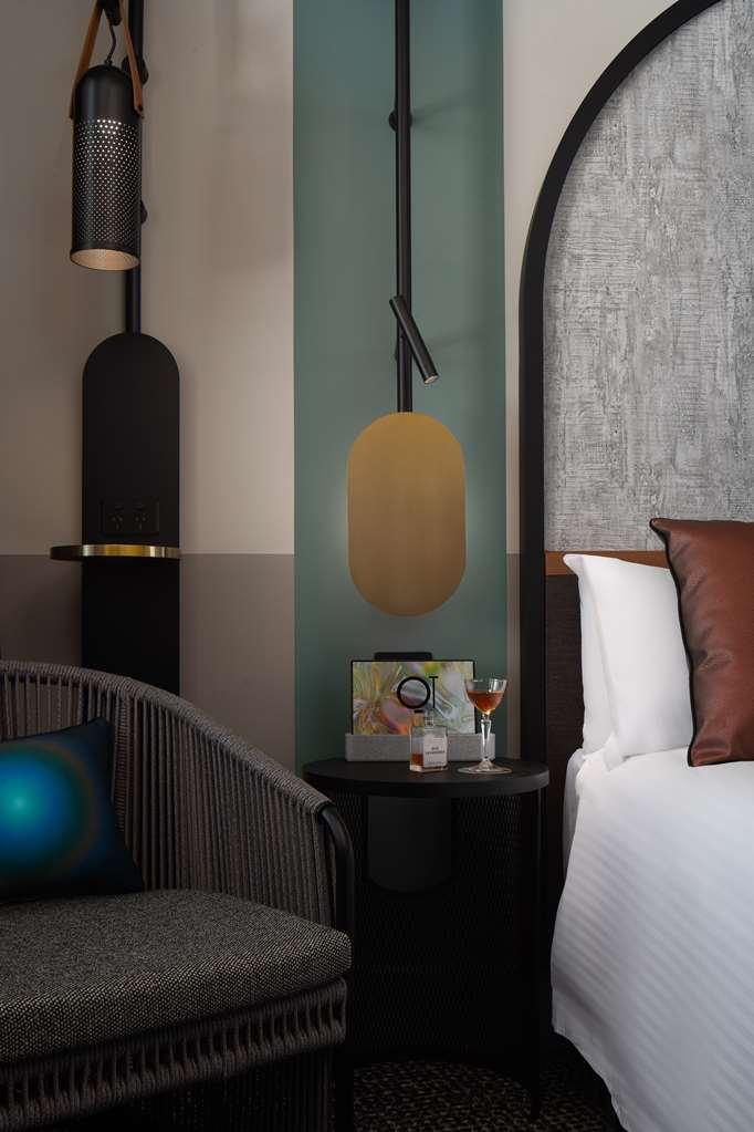 Qt Newcastle Hotel Room photo