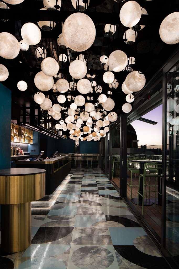 Qt Newcastle Hotel Restaurant photo The 12th knot