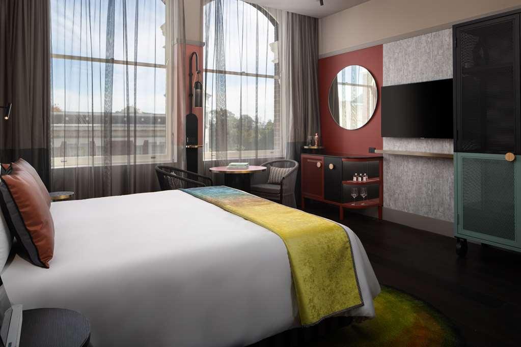 Qt Newcastle Hotel Room photo A room at the hotel